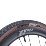 ZIPP G40 XPLR 40-622 / Tubeless (TLR) / Tan / Gravel / CX Tire / TI-TNGC-GCLN-A2